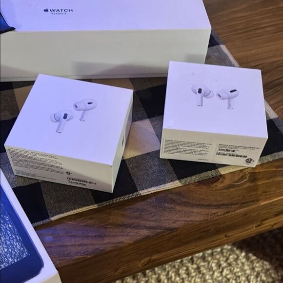 Apple products Boxes ONLY ‼️ with Black Apple Watch band - Picture 2 of 15